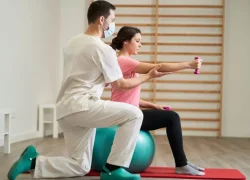 discover-how-post-operative-physiotherapy-successfully-helps-you-heal-faster-1024x766 (1)